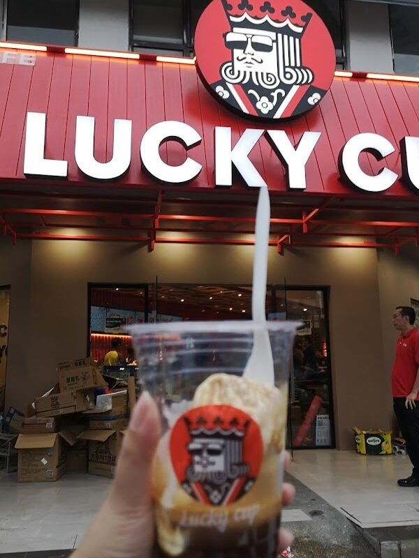 "Lucky Cup"
