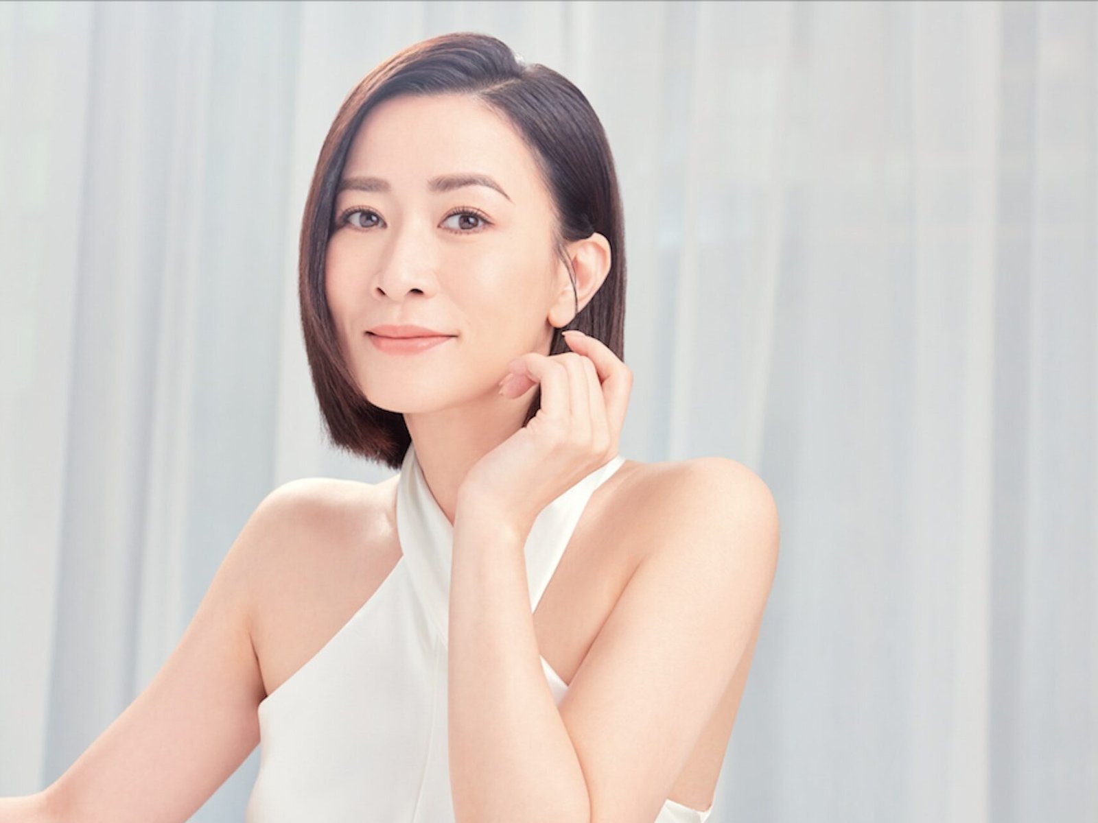 “佘诗曼立遗嘱”