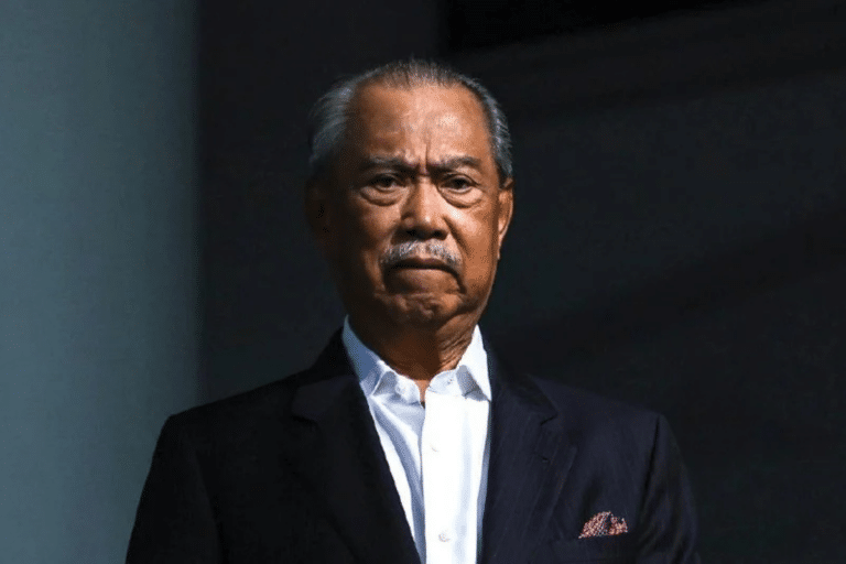 伊党拟推人选接掌国盟主席　慕尤丁卸下领导职务　联盟方向进入调整期