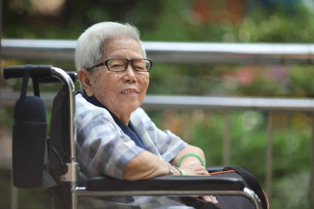 SG假牙治疗诊所