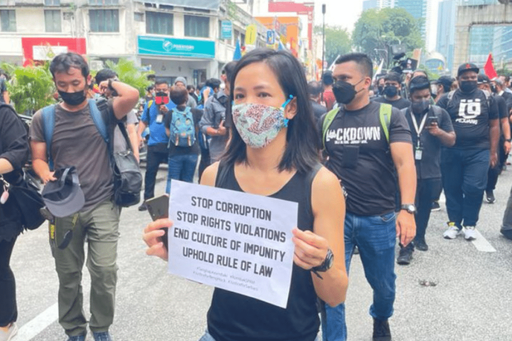 阿占集会烟花事件